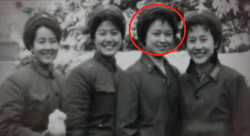 著名演員劉莉莉：當紅時相親嫁圈外老公生一女，恩愛至今，超幸福