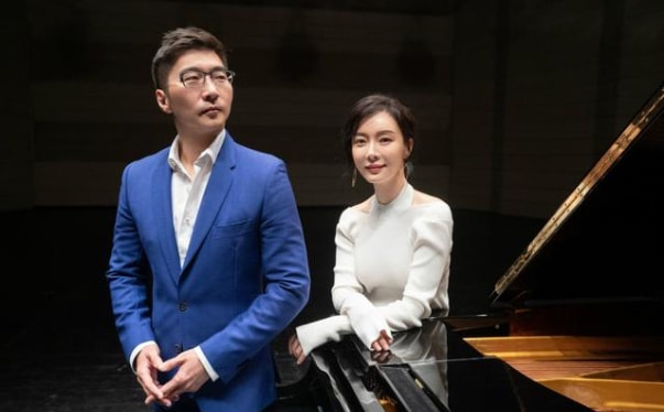“旗袍女神”陈数：34岁嫁2婚男，婚后当后妈也幸福，44岁没孩子