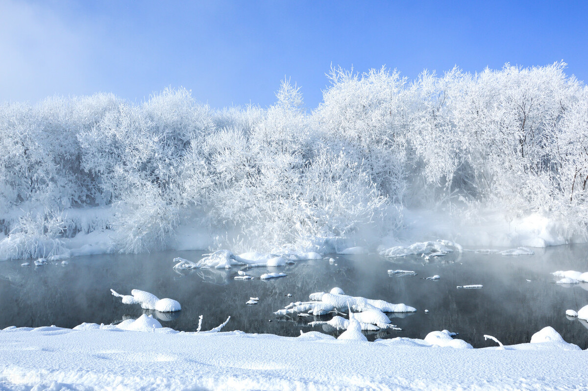 每日一词《念奴娇 过洞庭》赏析