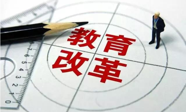 想考“教师编”的学生，4门学科值得选择，需求大好就业上岸容易