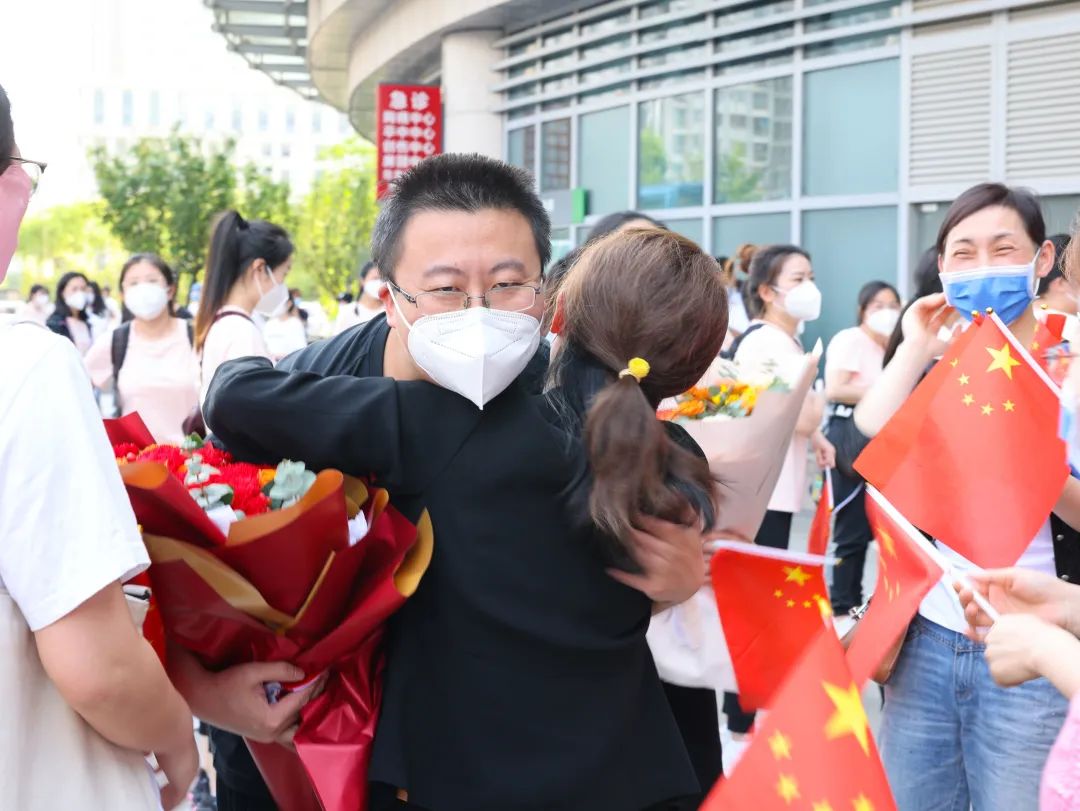 江西援吉医疗队结束休养返昌回院