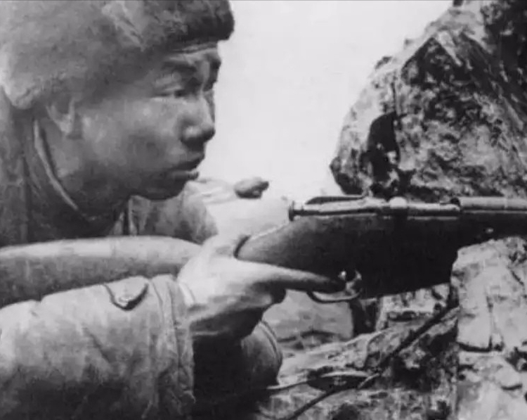 美媒评选世界十大狙击手，中国射手张桃芳位居榜首，曾是美军噩梦