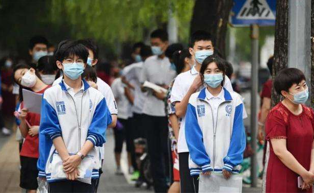 怎样查中考分数成绩,怎样查中考分数成绩2021