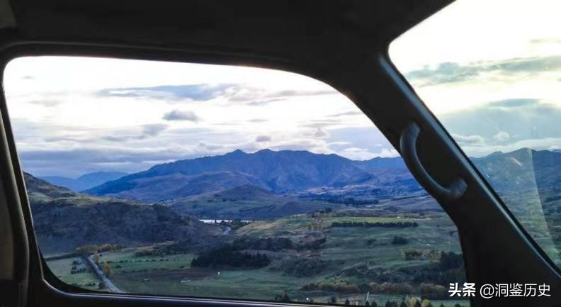 8年前江西两位“夺刀少年”因救全车人错过高考，如今怎么样了？