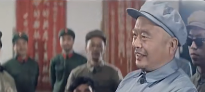 同样是演彭德怀，把董勇、宗利群、丁笑宜放在一起，差别就出来了