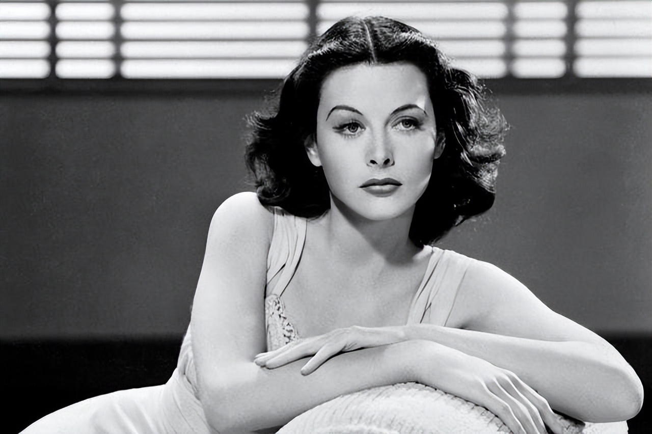 绝色佳人费雯丽和海蒂拉玛：美得像双胞胎，却都在爱情里吃尽苦头