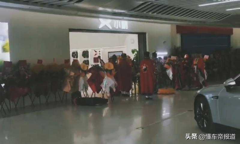 懂车周报|蔚来赴港上市仅为翻盘开始?俄乌冲突致多家车企被迫停产
