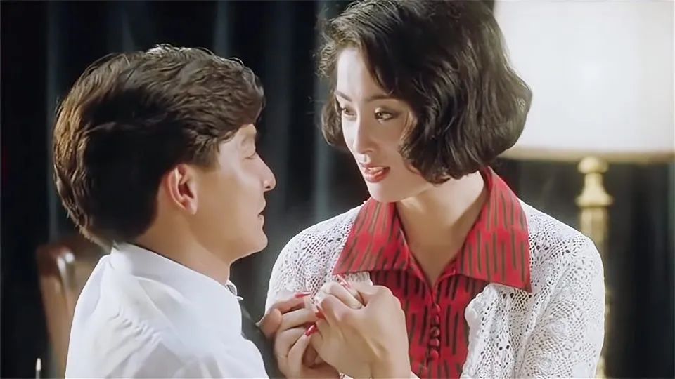 《五亿探长雷洛传》折射出的男性情爱心理