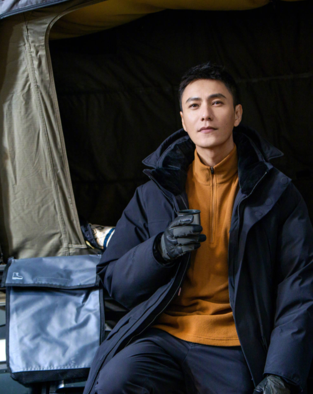 陈坤儿子陈佑尊社媒庆祝父亲节，越来越帅气，生母身份至今是谜团