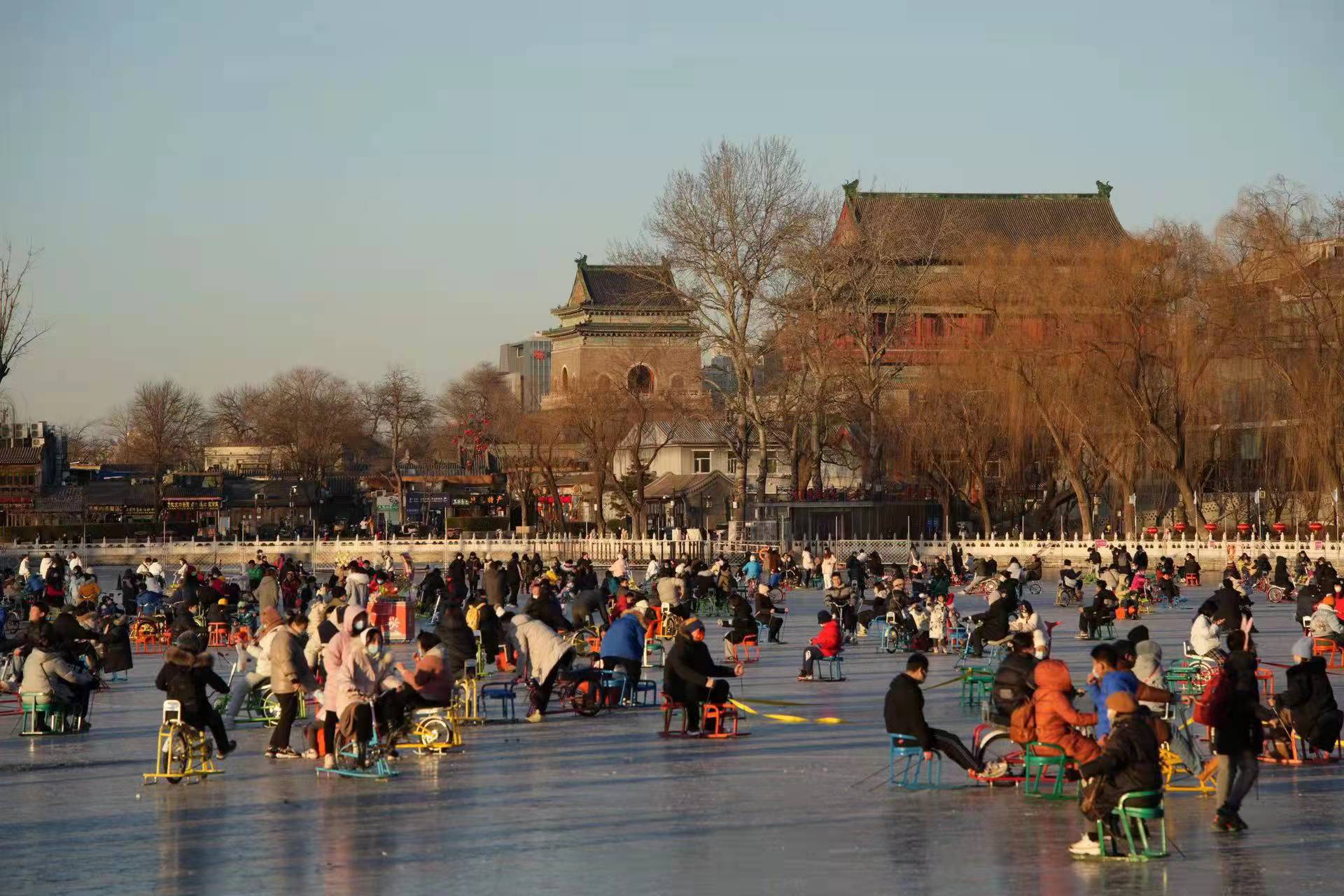 云泰商業(yè)首次引入冰雪項目 搶灘冰雪運動新潮流