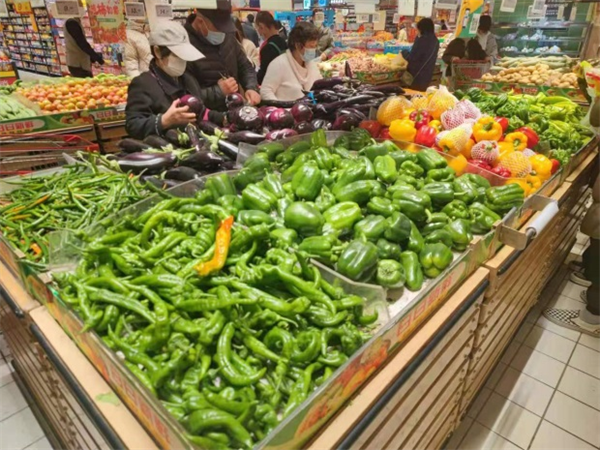 市南区生活物资供应充足