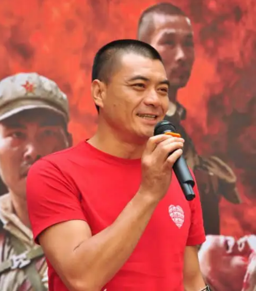 王新军：娶二婚妻子秦海璐后，甘当对方出气筒，把她宠成了公主