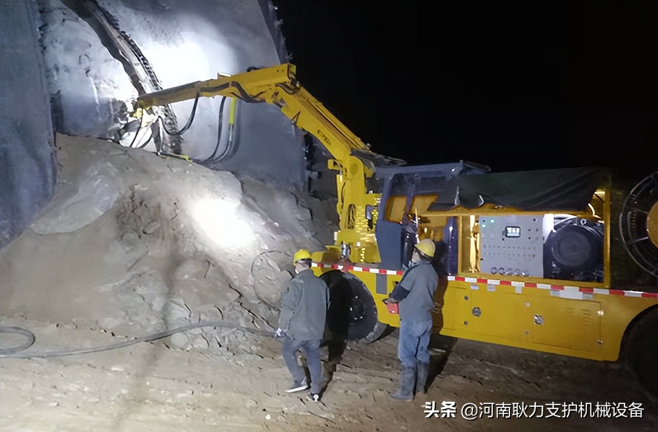 隧道智能混凝土喷浆机器人代替人工喷浆作业已成为发展趋势