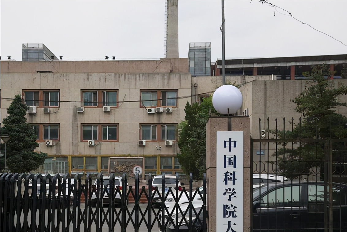 想知道世界百强榜单吗？快来看看2022年ESI高校最新排名！