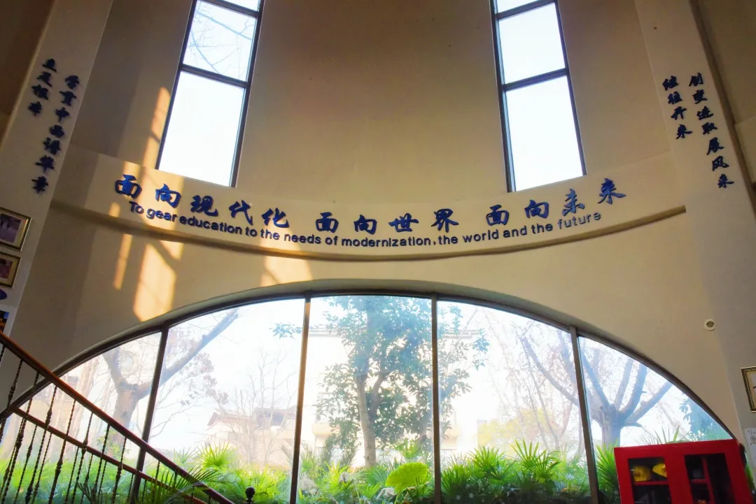 这所小而美，开在社区里的学校怎么样？看学生家长老师怎么说