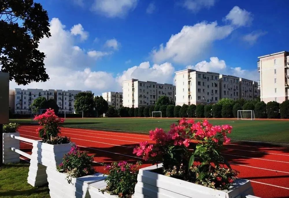 上海“复旦系”一贯制学校盘点！家长挤破头往里钻，学位供不应求