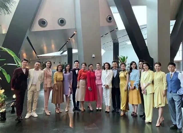 10位央视女主持人颜值对比，各有各的气质，甩一线女星几条街