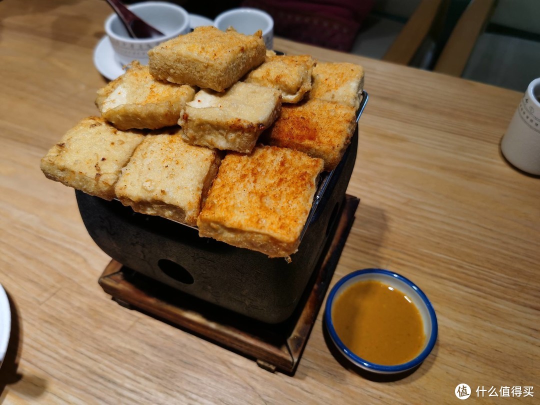 旅行就要边走边吃：舌尖上的昆明，盘点我在昆明吃到的各种美食