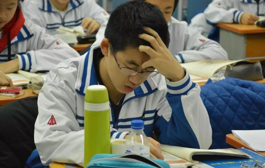 中国顶尖大学排行榜：百强名校最新排名揭晓
