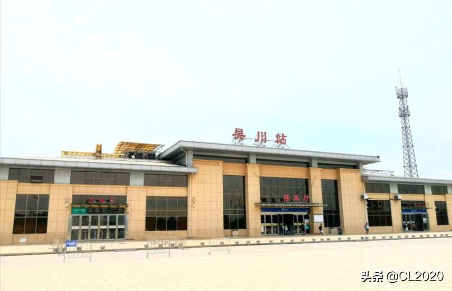 高考结束，吴川怎样上广州读大学？用什么交通工具？