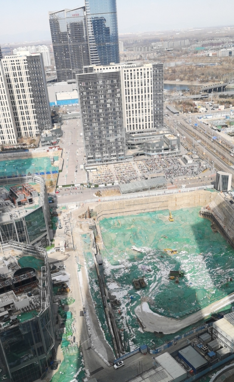 全球GDP前十强城市在建的超高建筑——纽约深圳以超级摩天楼引领