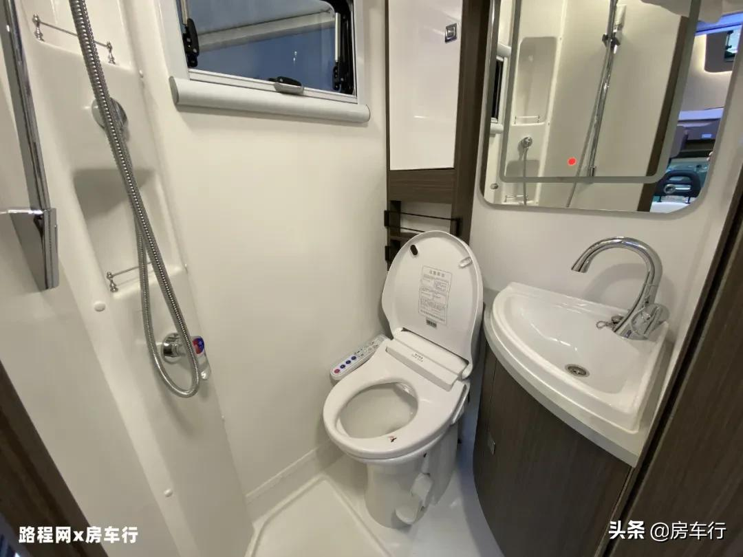 高端代名詞?這十三款進口依維柯房車各有千秋,你更喜歡哪一款呢