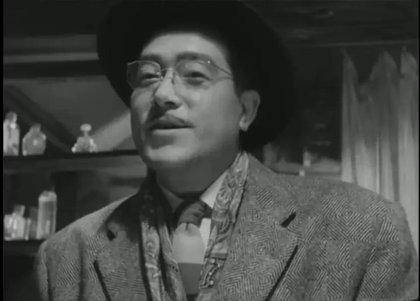 世界电影（0128）日本电影《正是为了爱》（1955）剧照欣赏