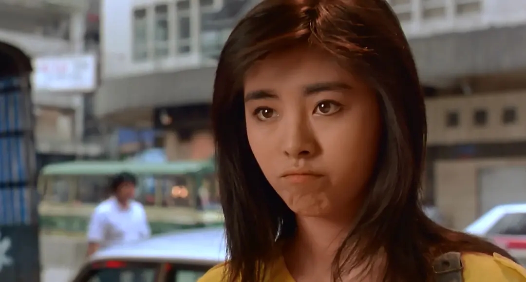 非法移民的题材在当时的港片屡见不鲜,《打蛇》《省港旗兵》《恐怖鸡