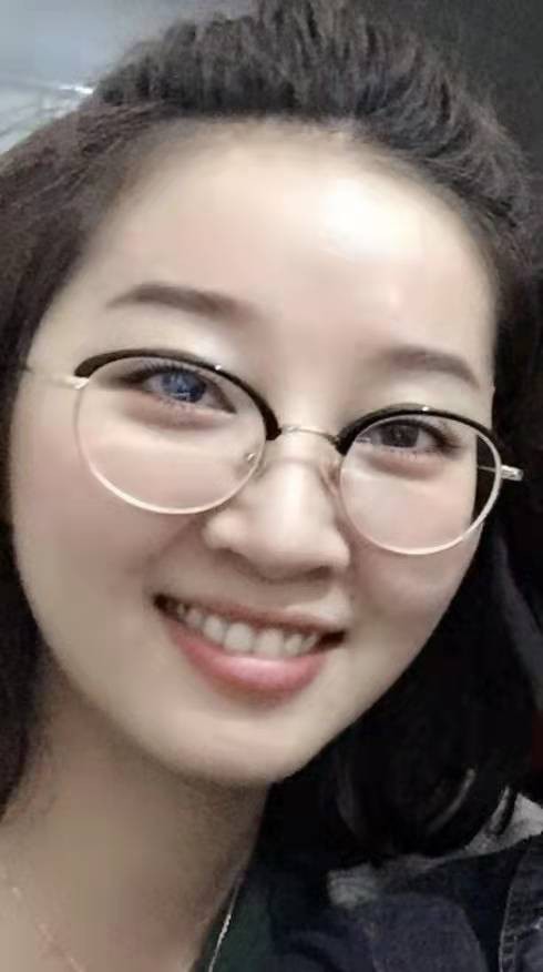 2017年，章莹颖异国求学惨遭不测，尸首下落不明，凶手却免于死刑