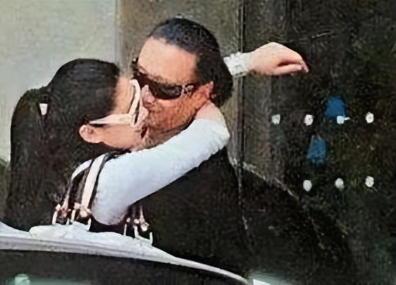 跟了谢贤12年都没结果，最后拿千万分手费的Coco，如今去哪了