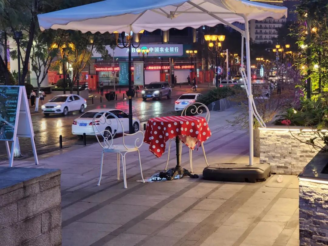 荣耀Magic4 Pro测评：目前旗舰机存在的问题，荣耀都解决了么？