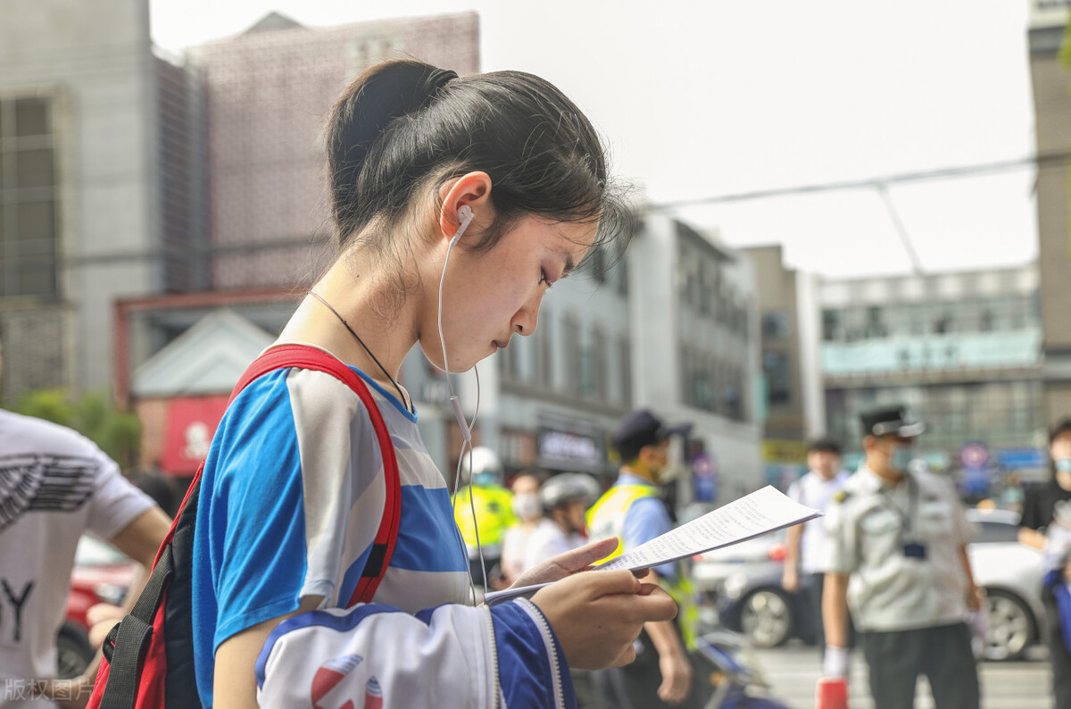 高一与高考有何关系？高一学生怎样做，能考上重点大学？