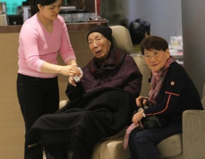 邵逸夫107岁逝世，仅2名女星有资格出席葬礼，4子女拒绝继承遗产
