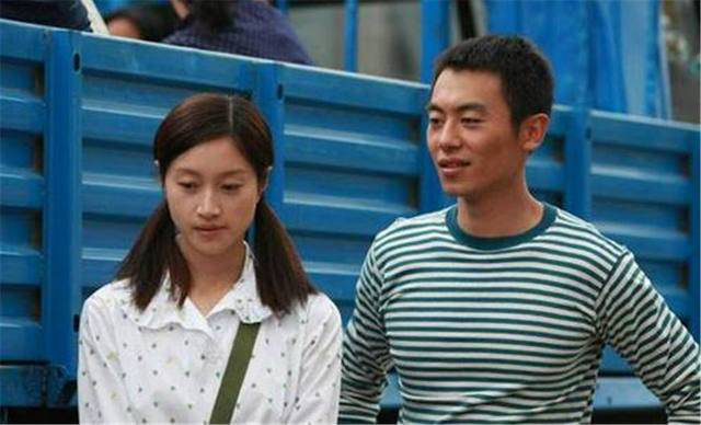 情史干净的6位男星，个个是“妻管严”恩爱多年，牵手就是一辈子