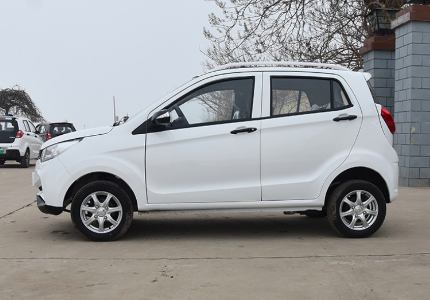 2款大空间低速四轮车，混合动力没续航焦虑，享受舒适出行