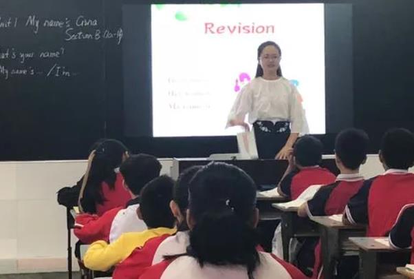 英语高考降为副科，物理和历史变为主科？教育局如何回应