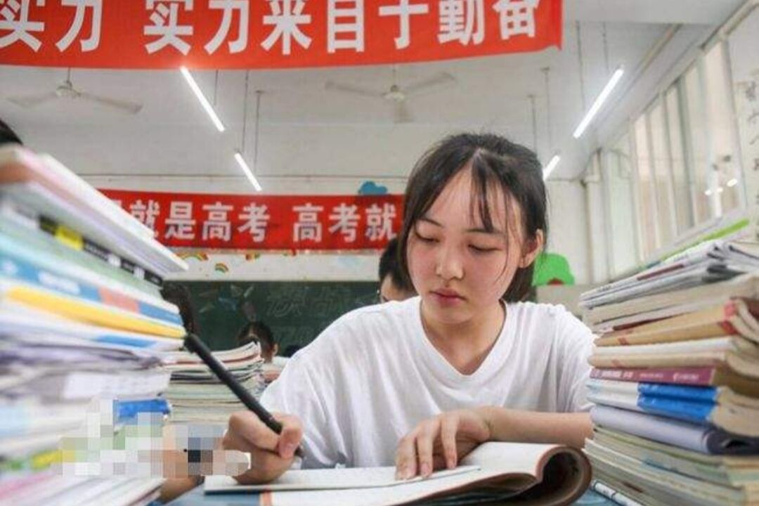 教育部明确规定，这些学生不得参加高考，即使成绩再好也没机会