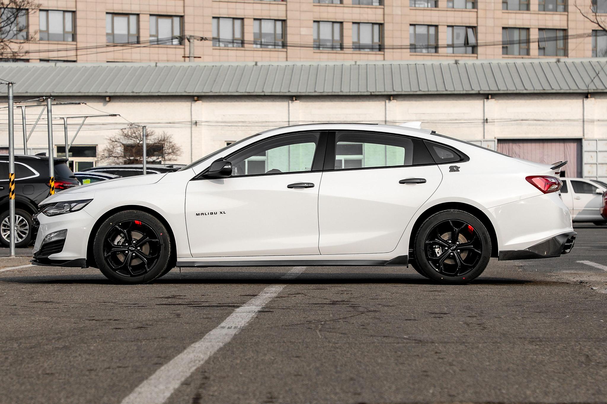 起步8AT，2.0T跌至16万多，3款很良心的合资中级车，懂车的都说好