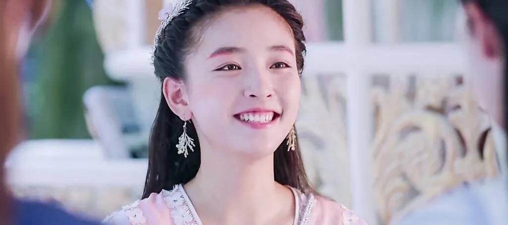 这些女妖精比仙女还要有仙气，你最喜欢谁？吴倩可爱，韩雪冷艳