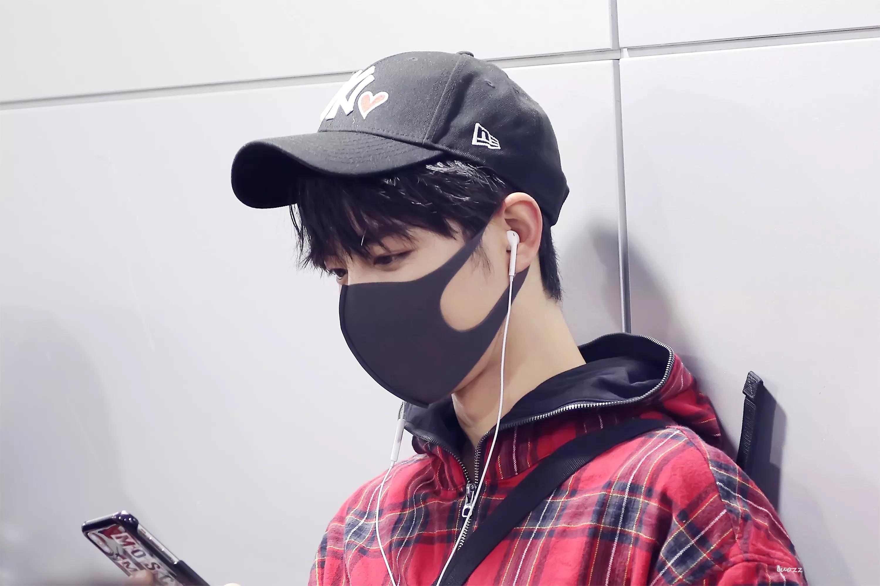 考古肖战:2018年9月—12月机场时间线汇总,今天请叫我收图狂魔