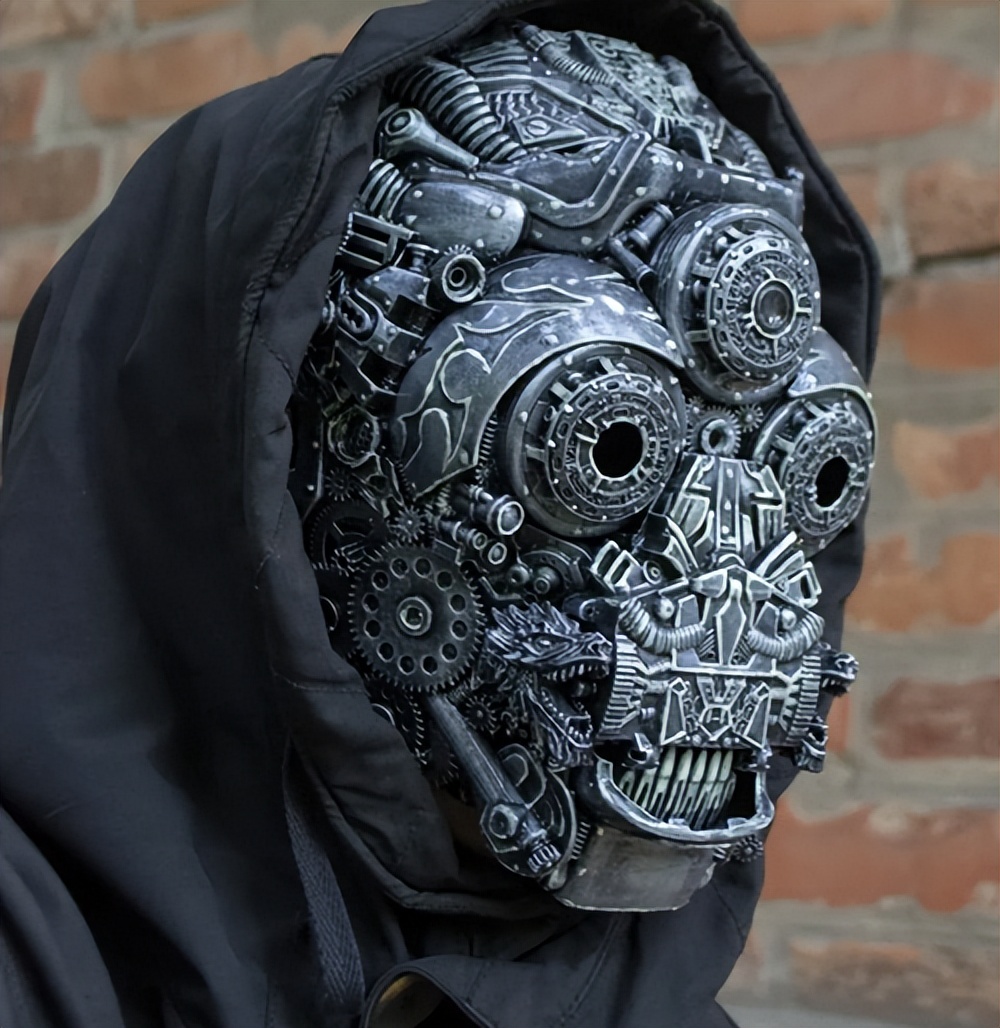 乌克兰艺术家的蒸汽朋克风面具,把密集恐惧症看沉默了