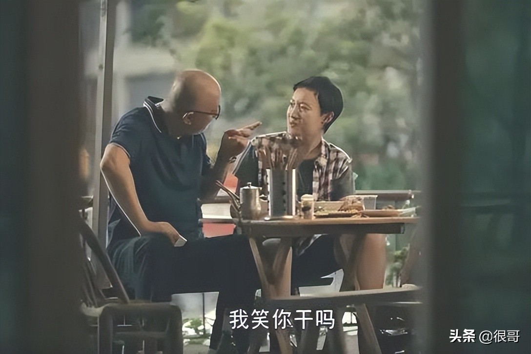 亲爱的小孩中的90后：谢可寅演技获赞，年轻肖路的扮演者意外走红