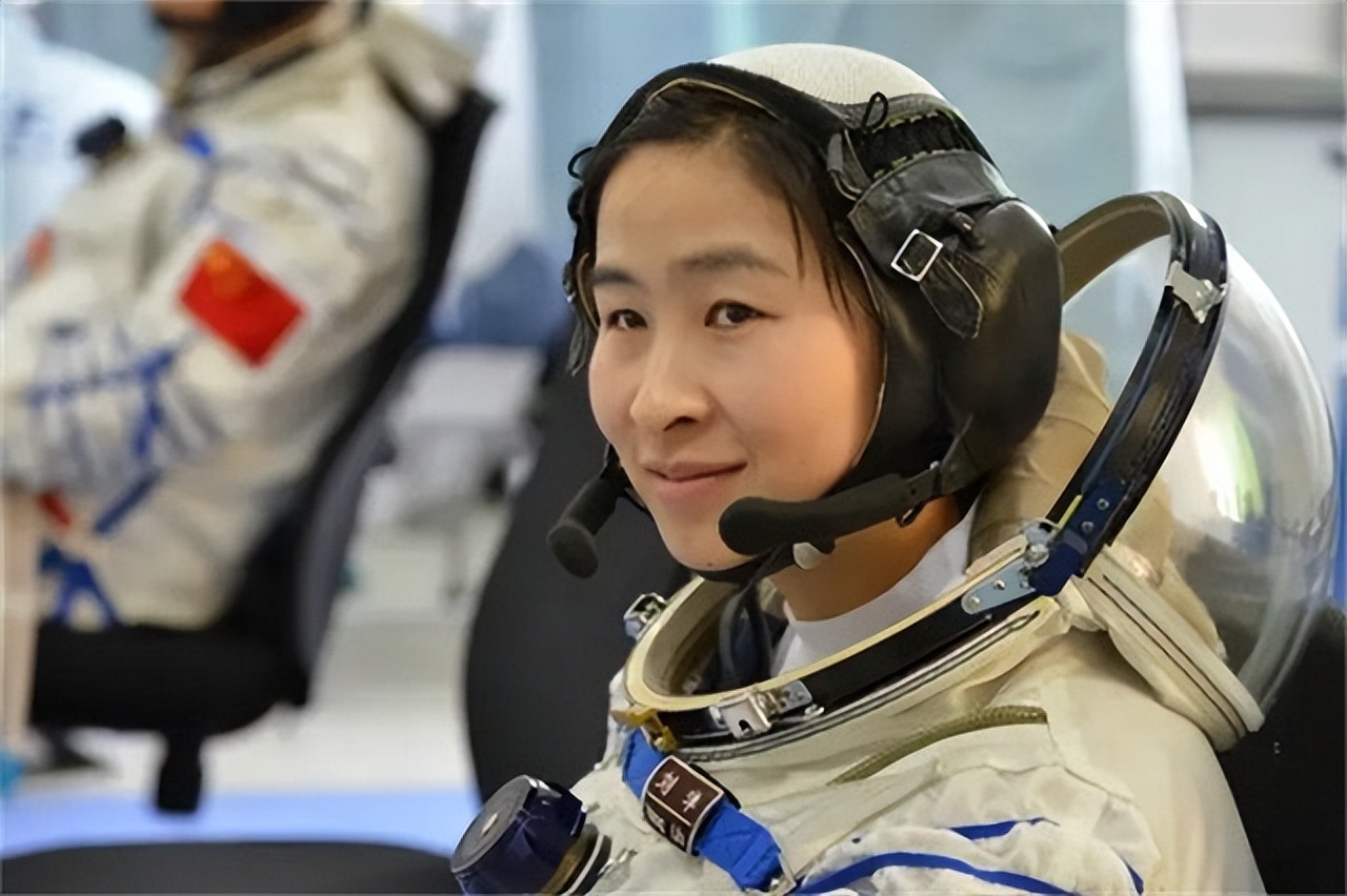 中國首位女航天員劉洋，回到地面后卻銷聲匿跡，她究竟怎么了？