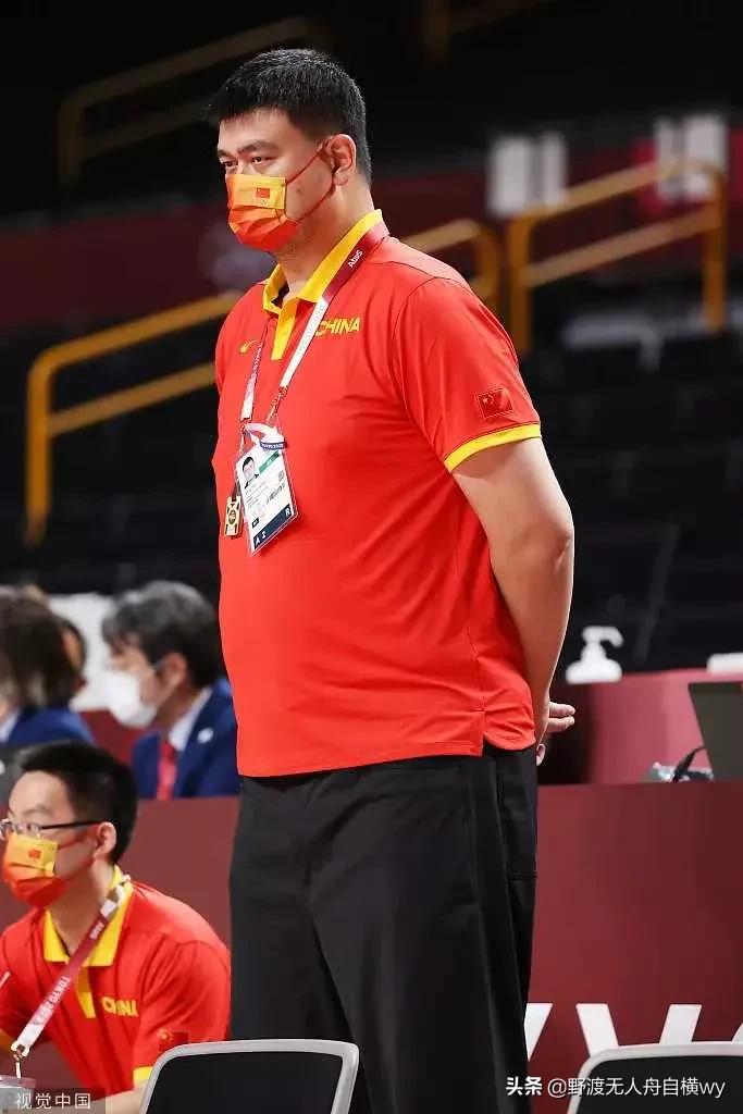 姚明为什么能退出nba(休斯顿火箭 : 毁了姚明的整个职业生涯)