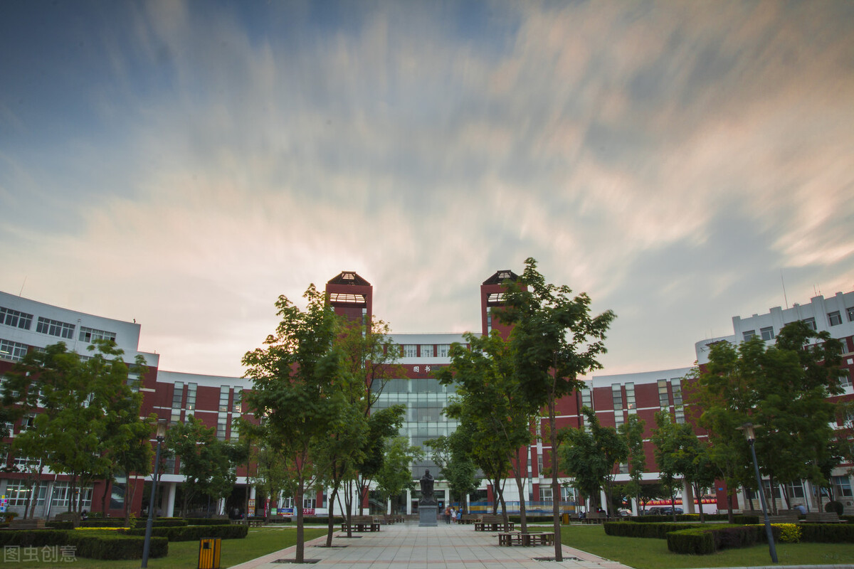 春招学校（单招怎么选学校）