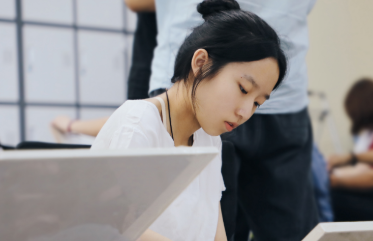 教育部发布通知，3类大学生可“免试”教资，成为老师更轻松