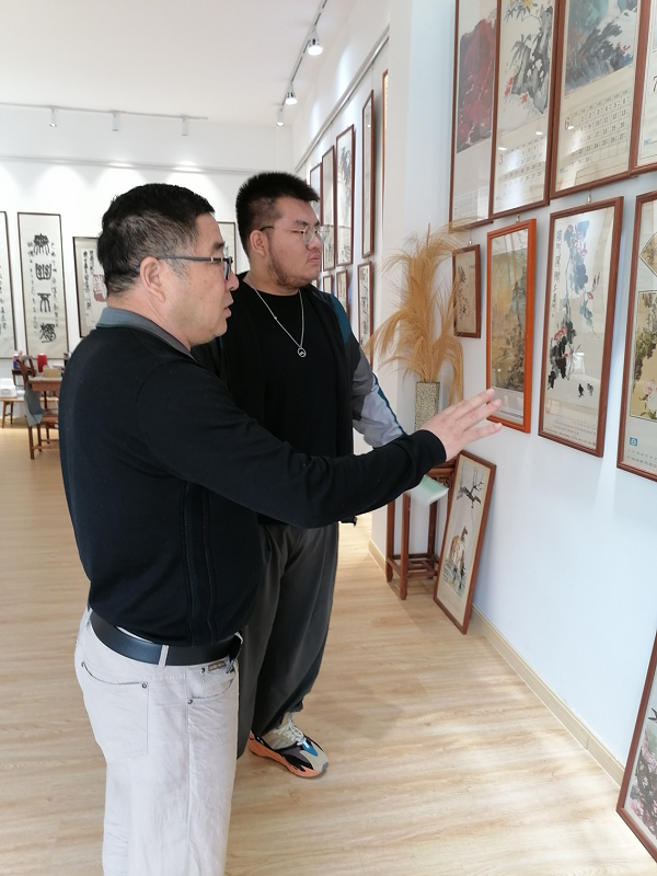 光明区新湖街道北岗村汉诗十三行基地举办名家书画作品展