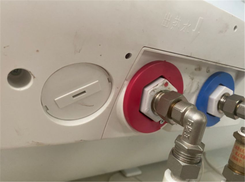 为何家里的电热水器会漏电？使用时，有没有必要断电？