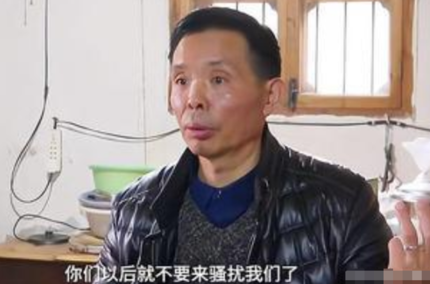 江苏穷小伙，考上北大博士后，远走美国失联20年，不愿见母亲一面