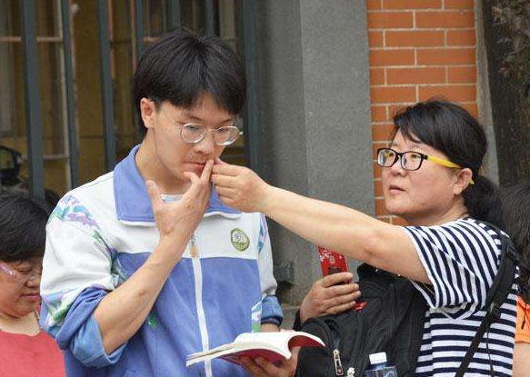 高考迎来“大地震”，考生填报志愿难度恐上升，2022高考生需注意